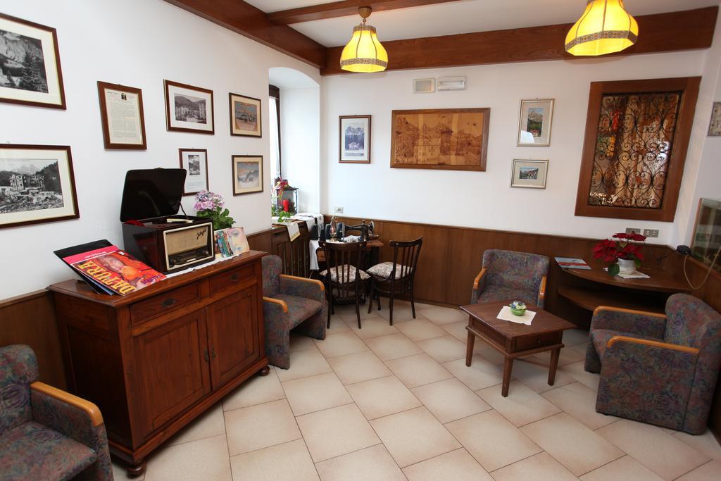 Gh Hotel Fratazza San Martino Di Castrozza Bagian luar foto