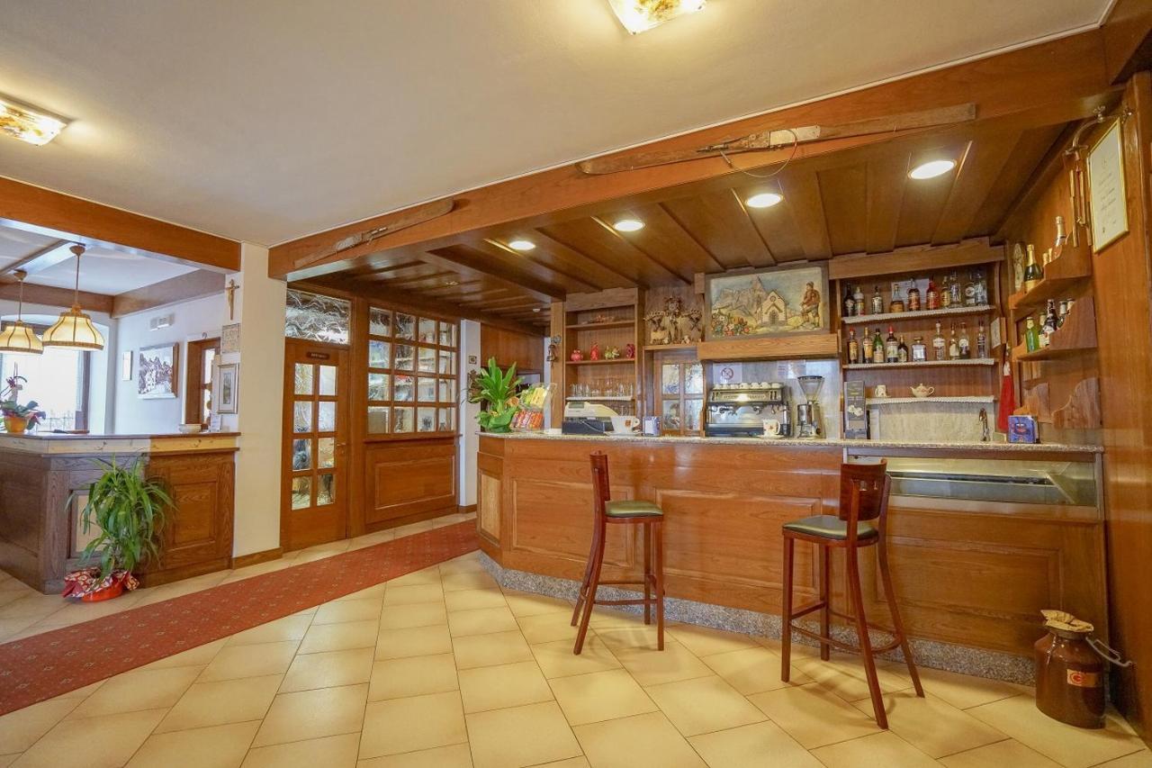 Gh Hotel Fratazza San Martino Di Castrozza Bagian luar foto